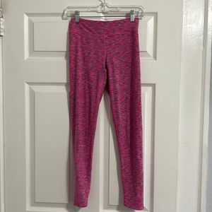 Pink yoga leggings